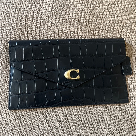 NWT Emboss Croc Envelope Clutch from Coach - Picture 1 of 5